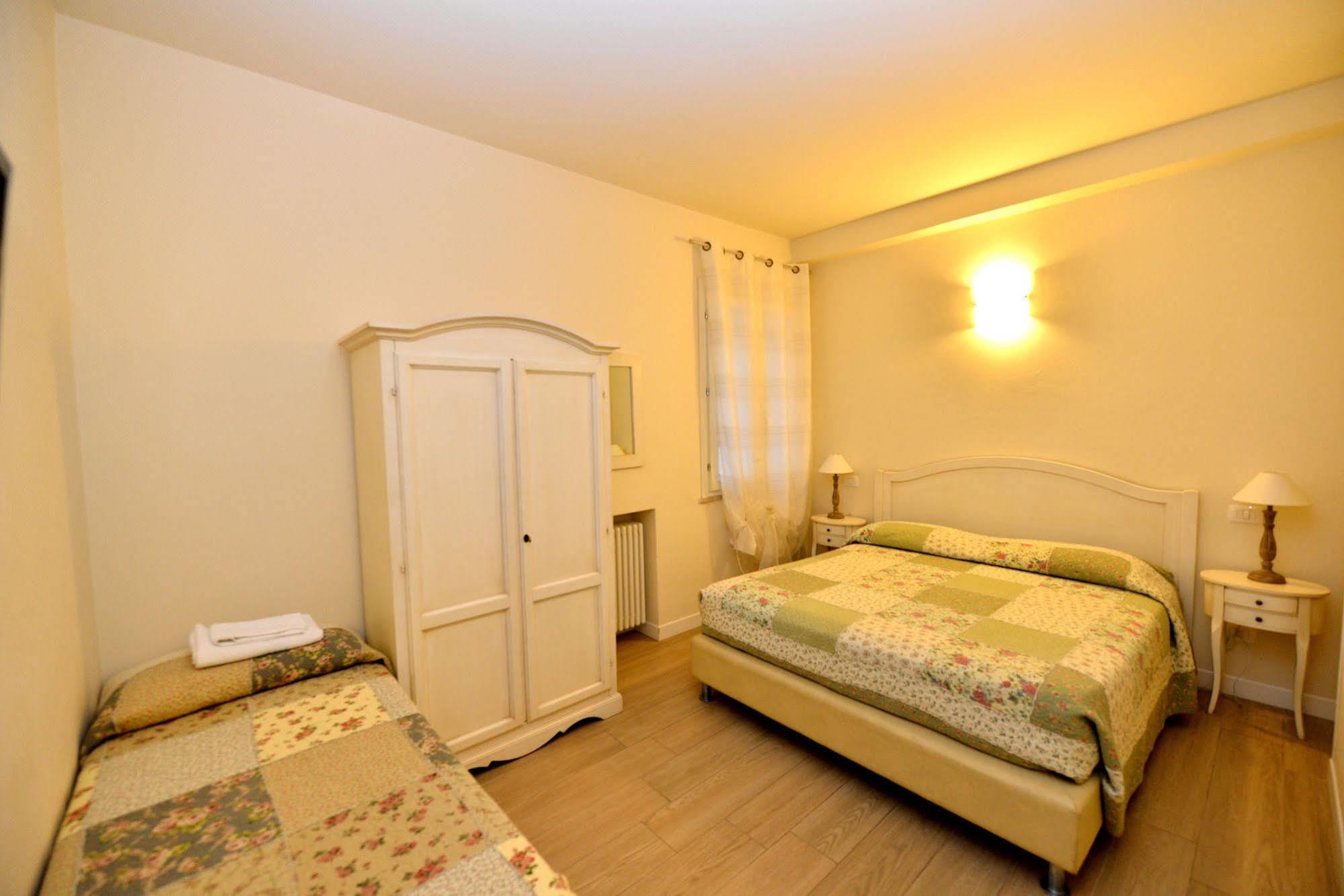 B&B Villa Bianca Сона Екстер'єр фото