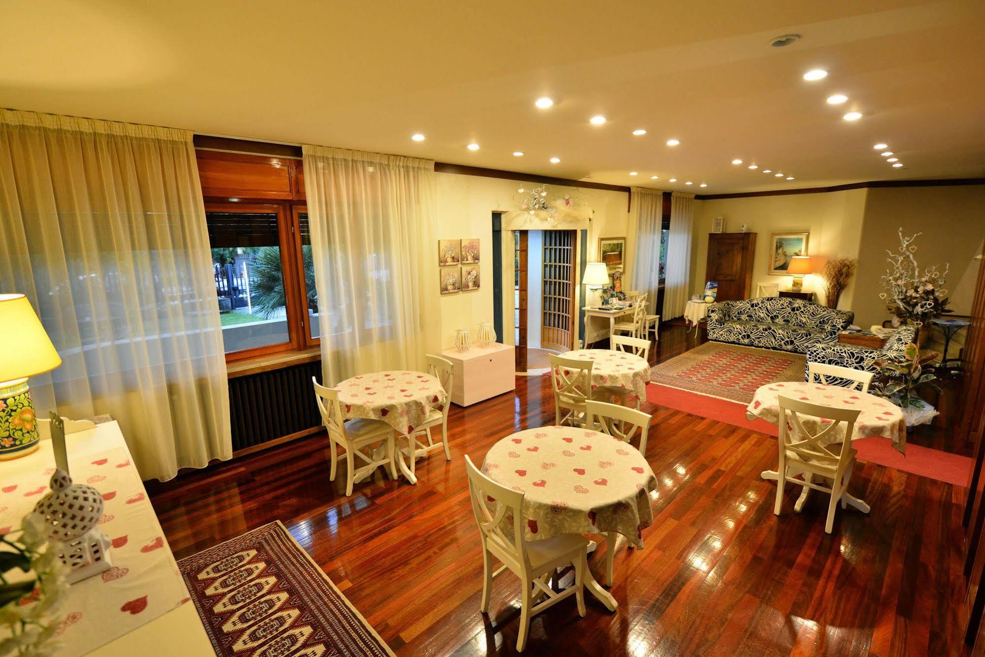 B&B Villa Bianca Сона Екстер'єр фото
